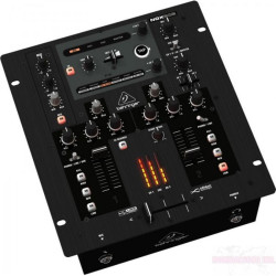 Location Table de Mixage Nox 202 - Behringer