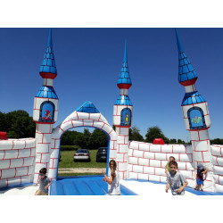 CHATEAU FANTASTIQUE - Location structure gonflable